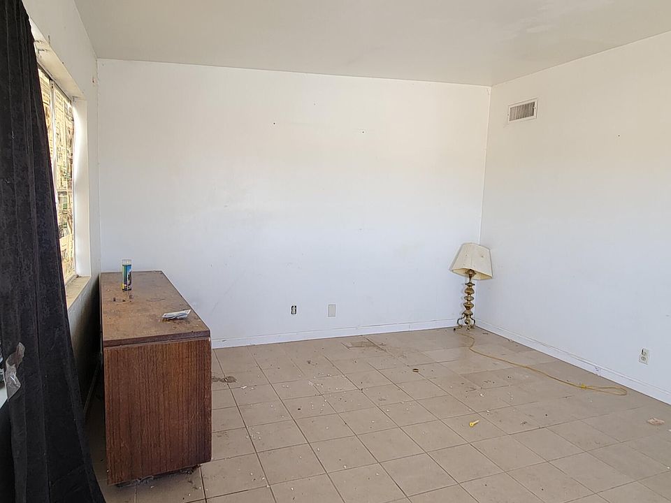 1st image of 73526 Valle Vista Rd