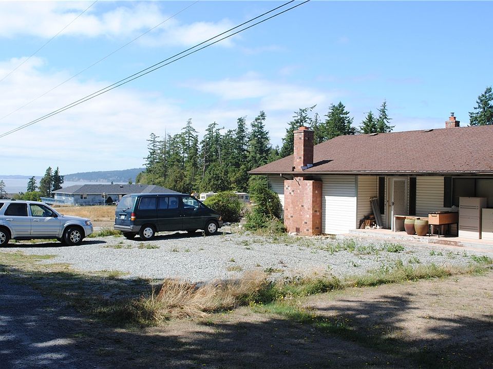 1st image of 375 Latham Way