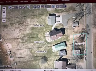 329 S Maple Island Rd, Hesperia, MI 49421