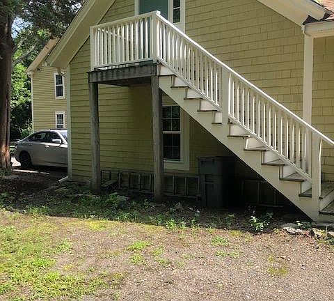 3rd image of 130 South St