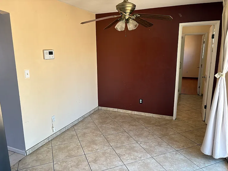 1208 W Laird St — Photo 19