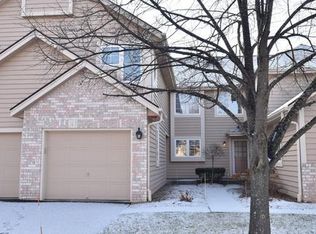2975 N River Birch Dr UNIT F, Brookfield, WI 53045
