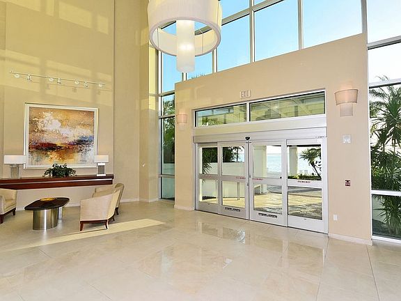 4th image of 988 Blvd Of The Arts APT 1215
