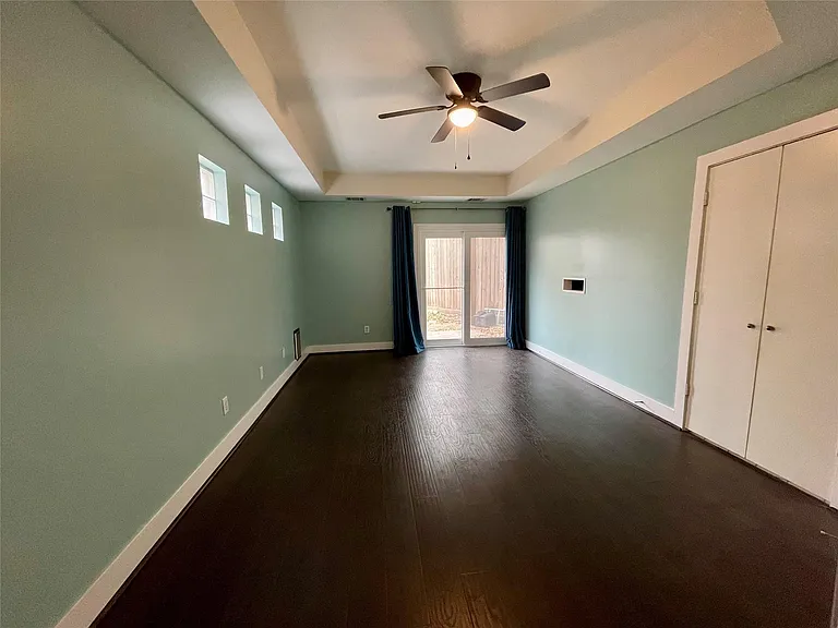 5901 Fairdale Ln #4 — Photo 2