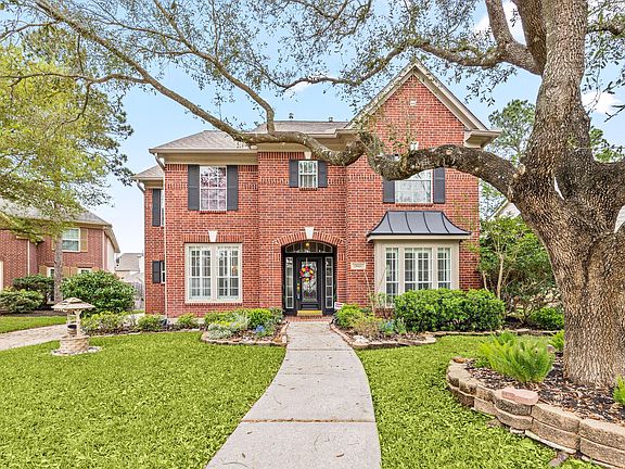 3rd image of 25814 Spring Hill Pl