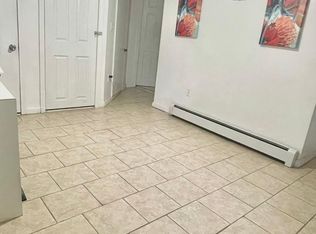 287 Mendon Ave #1B, Pawtucket, RI 02861