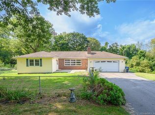 78 Cranska Rd, Moosup, CT 06354