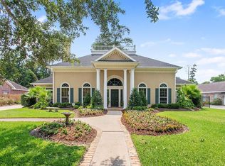 4012 Barbe Wood Dr, Lake charles, LA 70605