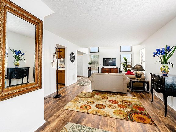 4th image of 3769 Harborough Dr