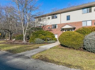 47 Juniper Rd UNIT A10, North Attleboro, MA 02760