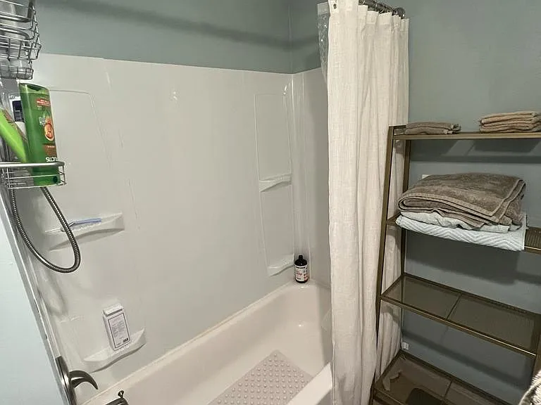 2 Clark St #1 — Photo 10