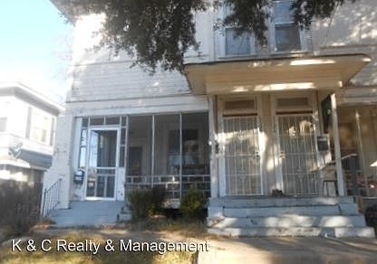 1st image of 1126 Dalzell St