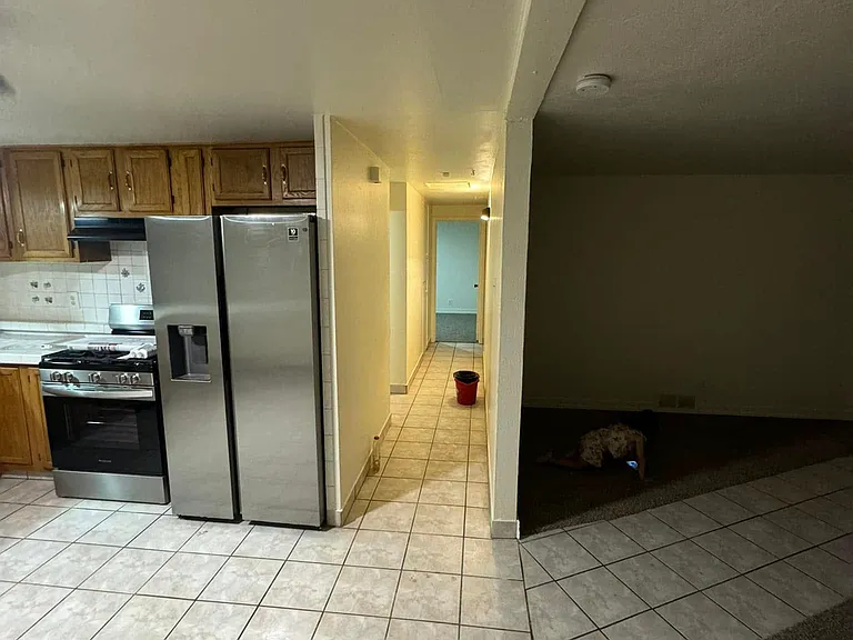 11409 Ralph Ave NE — Photo 14