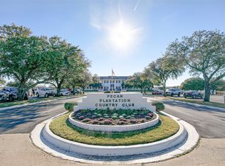 2501 Birchwood Dr, Granbury, TX 76049