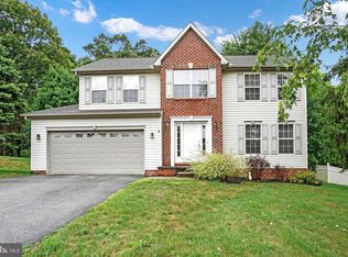 763 Willow Ridge Dr, York, PA 17404