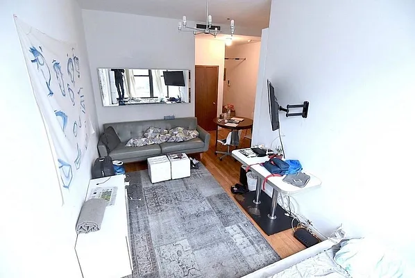 Rented by J Misrahi Realty Corp | media 14