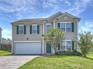 9516 Birchcroft Ln, Charlotte, NC 28269