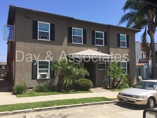 1st image of 220 Quincy Ave