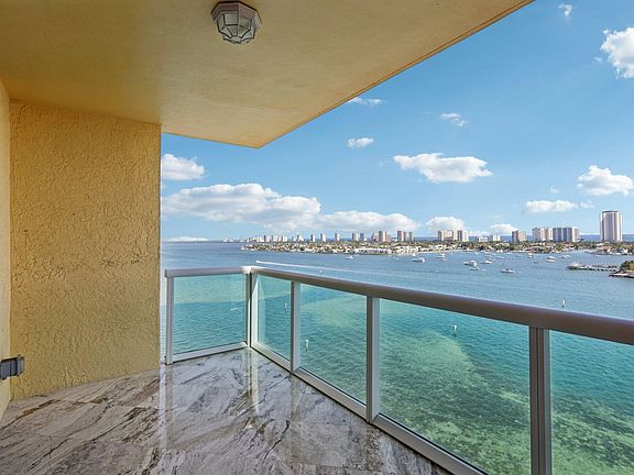 3rd image of 2640 Lake Shore Drive #1510