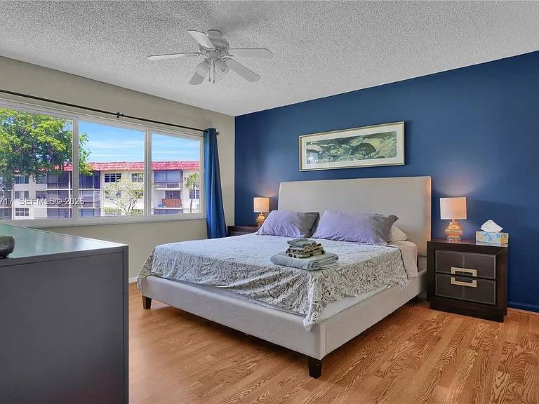 8941 S Hollybrook Blvd #203 — Photo 10