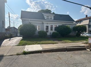 121 Kellogg St, Fall River, MA 02724