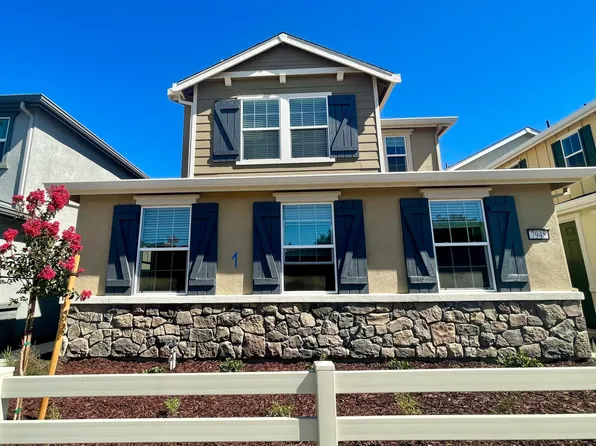 7945 Arcadia Dr, Citrus Heights, CA 95610