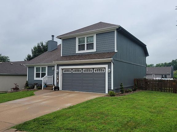 3rd image of 2017 NE Summerfield Ct