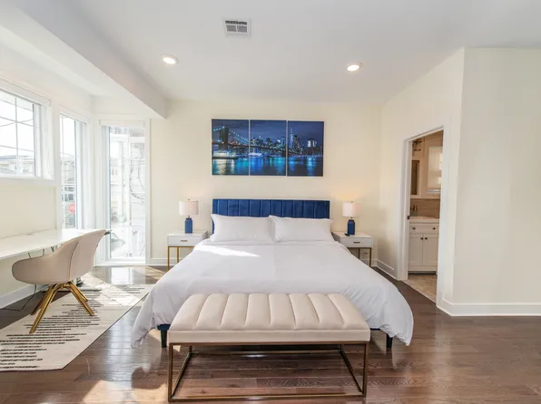 1608 52nd Street image 4 of 11