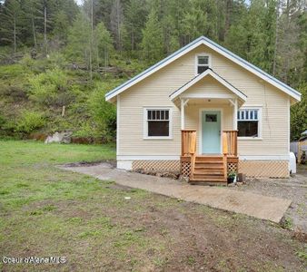 376 2nd St, Mullan, ID, 83846
