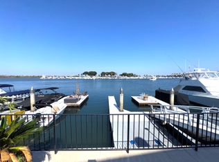 16188 Mariner Dr #17, Huntington Beach, CA 92649