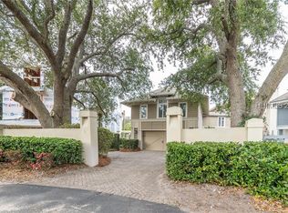 31 Ocean Point S, Hilton Head Island, SC 29928