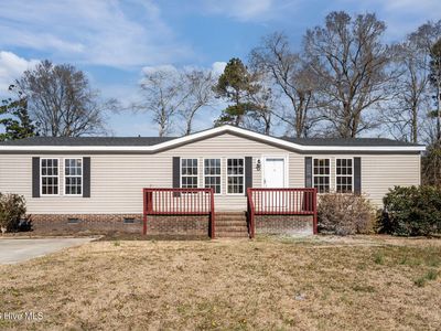 327 Cypress Knoll Drive, Richlands, NC, 28574