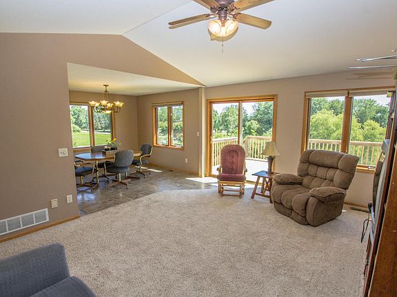 4th image of 3740 Latoka View Ln SW