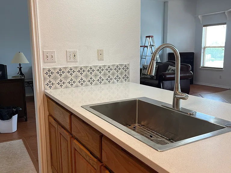 New kitchen sink and diswasher.