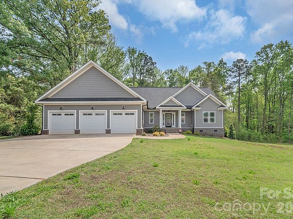 2nd image of 4574 Old Hickory Rd