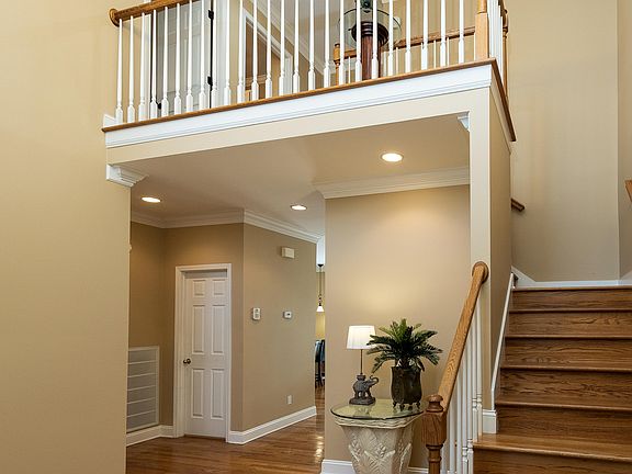 4th image of 4802 Preston Park Dr