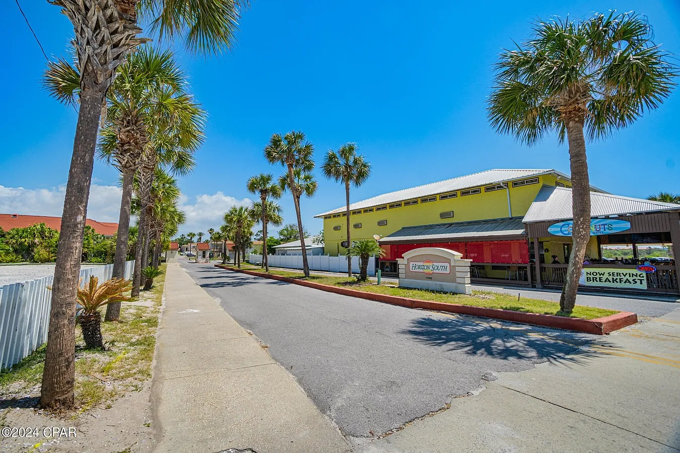 17462 Front Beach Rd — Photo 3