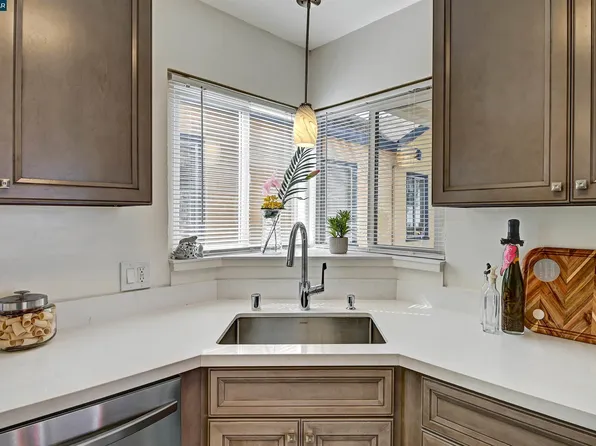 933 Cerrito St, Albany, CA 94706