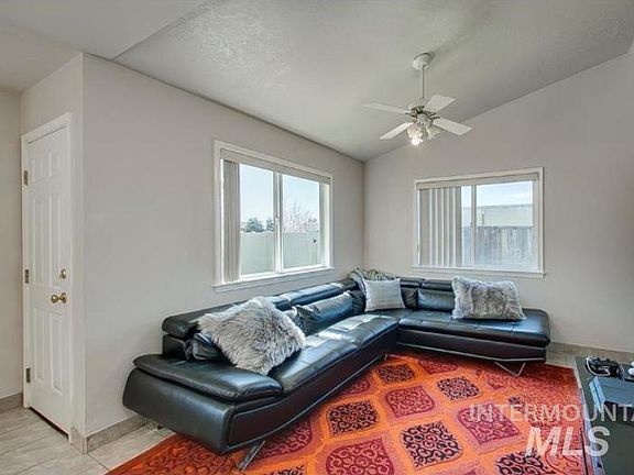 5th image of 7919-7921 W Colehaven Ct