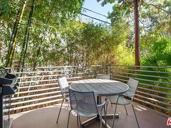 4th image of 1220 N Orange Grove Ave APT 8
