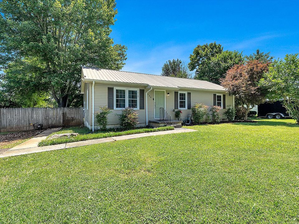 1st image of 266 Donavon Dr