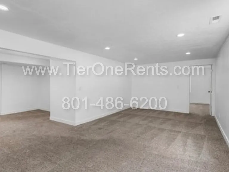 3818 E Rose Hearty Ln — Photo 17