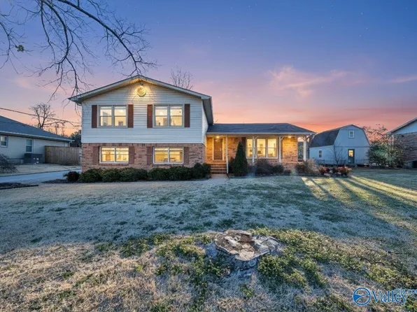 7811 Benton St SE, Huntsville, AL 35802