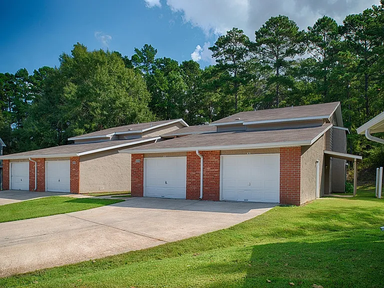 Fort Polk All Inclusive Living for Everyone — Photo 30