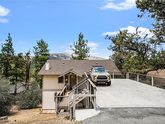 5th image of 137 E Starr Dr