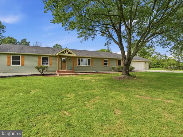 14007 Fitzwater Dr, Nokesville, VA 20181