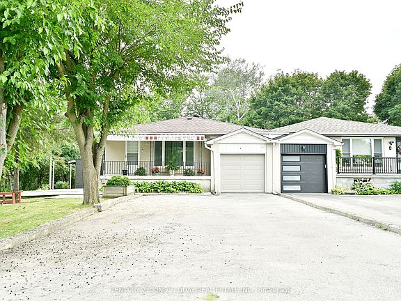 2nd image of 2 Robinson St