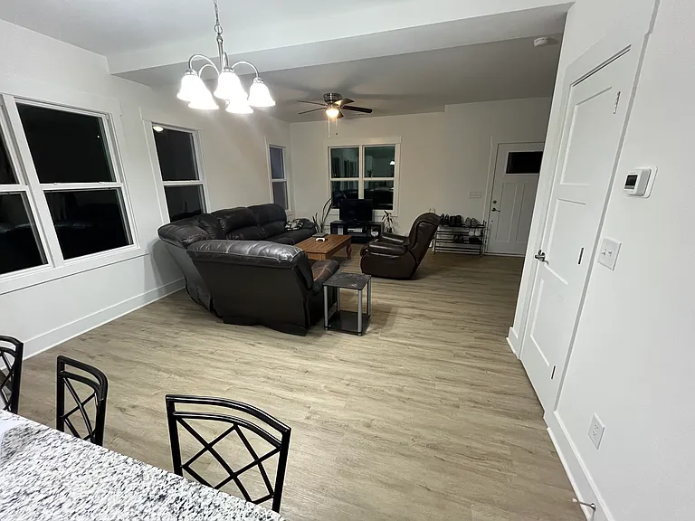 782 Jasmine Rd #1 — Photo 2