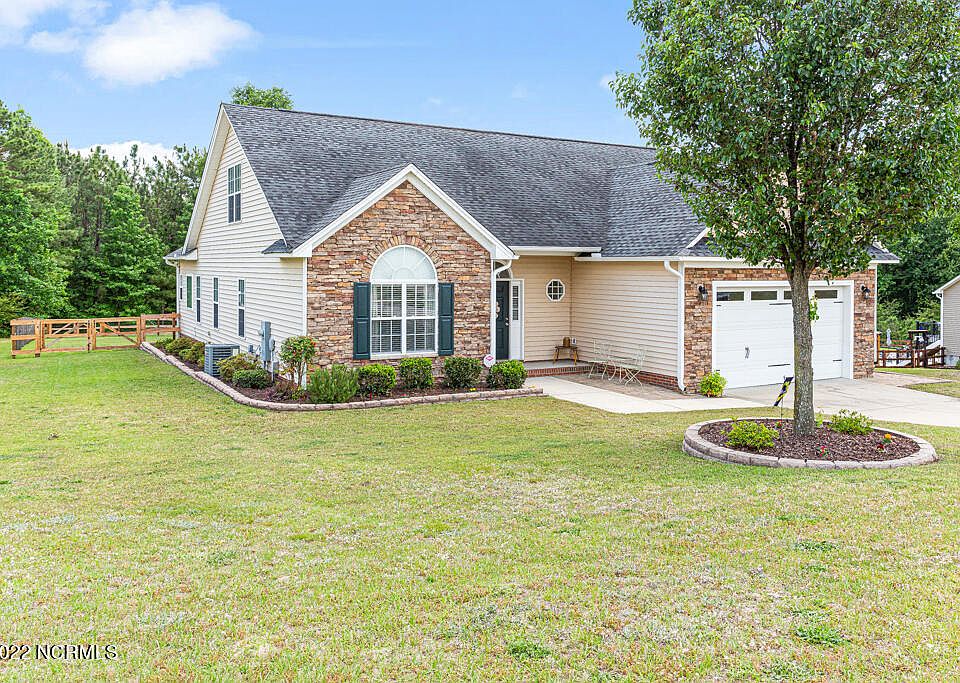 153 Home Stretch Lane, Raeford, NC 28376 Zillow
