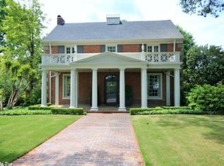 2300 Country Club Ln, Little Rock, AR 72207